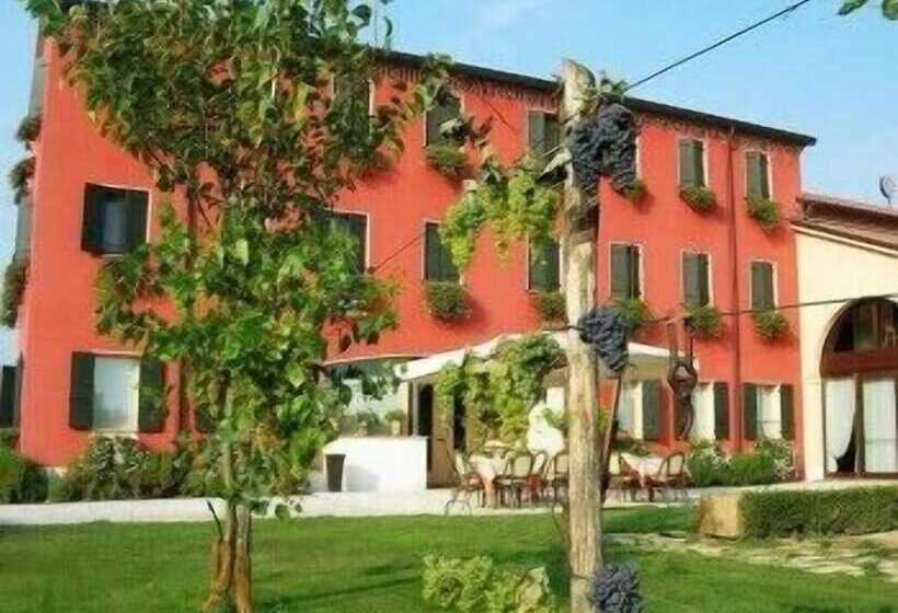 فندق Borgo Ronchetto