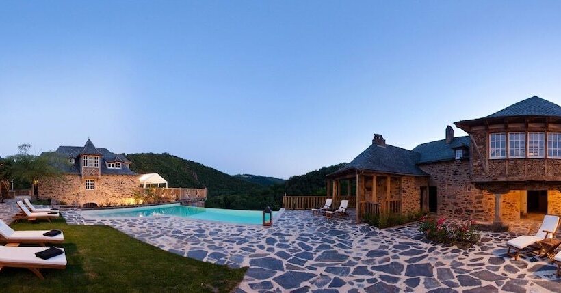 酒店 Château De Longcol