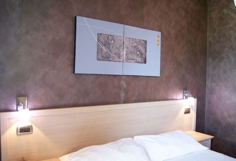 فندق Del Mare Fiumicino Airport