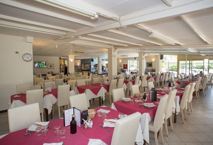 فندق Delle Mimose