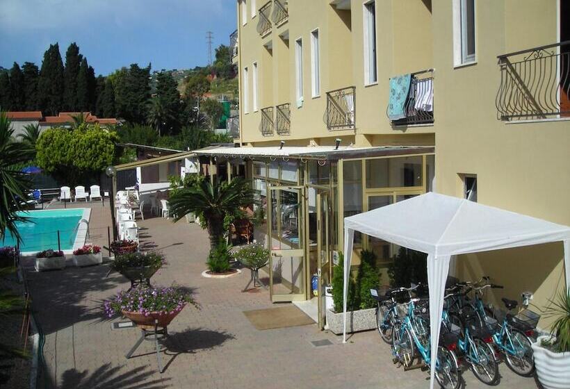 فندق Delle Mimose