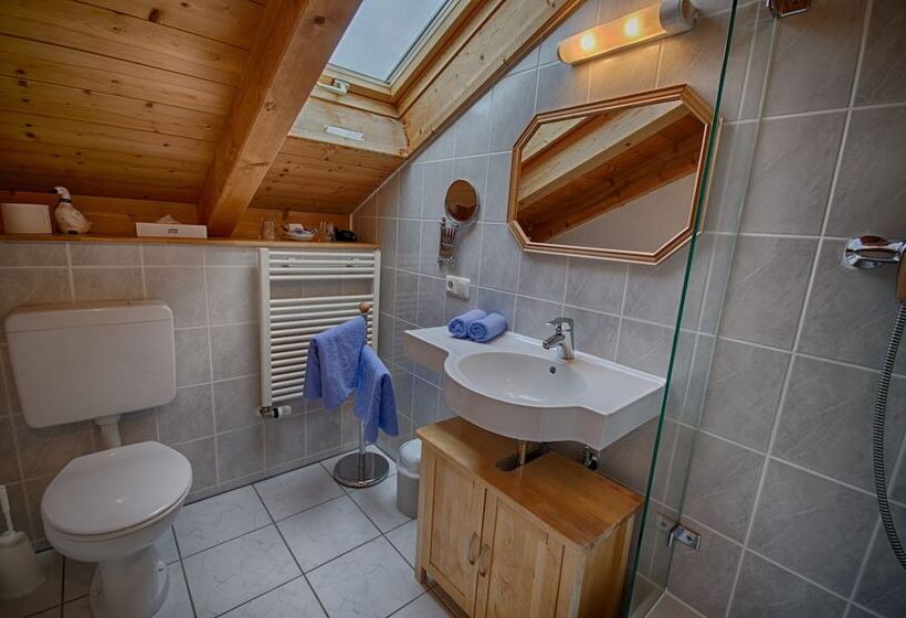 Отель Ferienhaus Fux