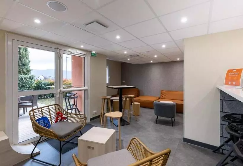 Hotel Ibis Budget Millau Viaduc