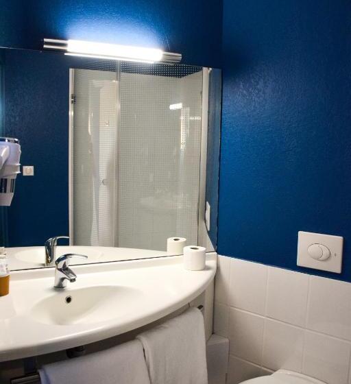 בית מלון כפרי Ibis Budget Millau Viaduc