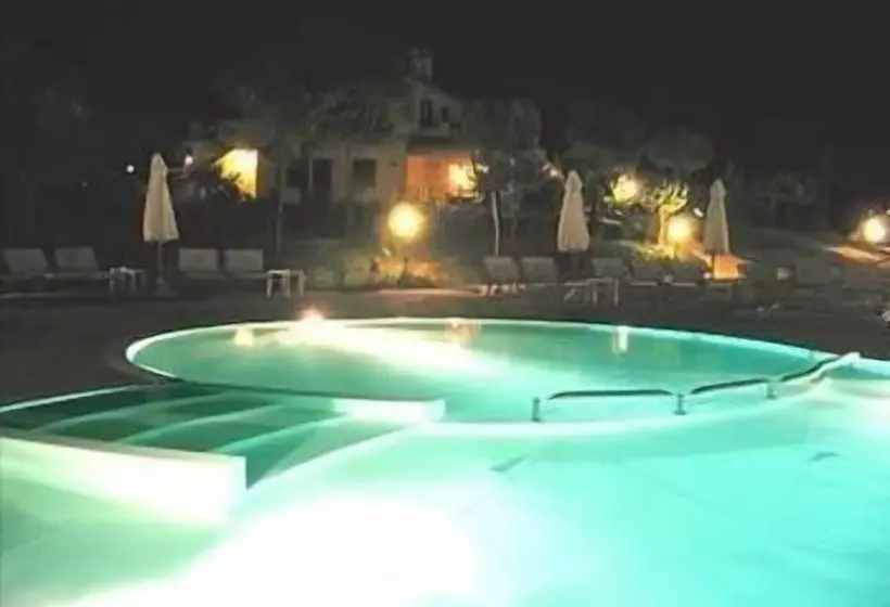 호텔 Il Podere Del Germano Reale