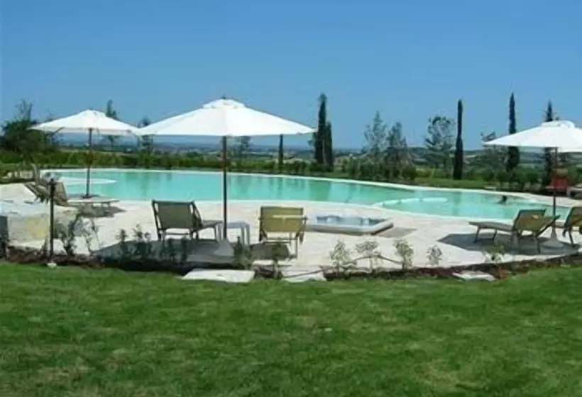 호텔 Il Podere Del Germano Reale