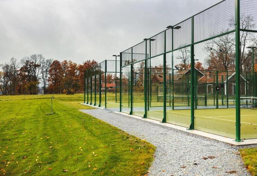 هتل Krusenberg Herrgård