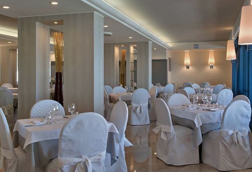 בית מלון כפרי Orient & Pacific