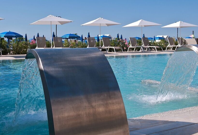 בית מלון כפרי Orient & Pacific