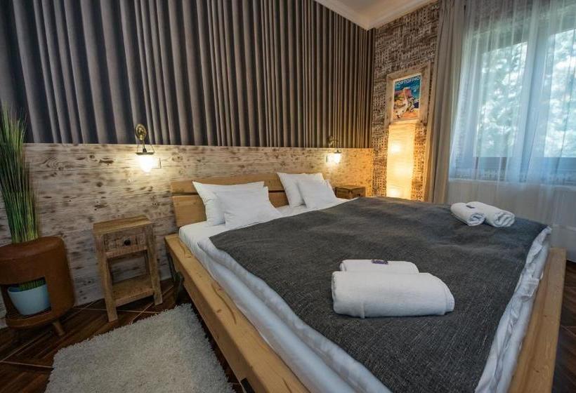 בית מלון כפרי Platan Garden Rooms & Restaurant