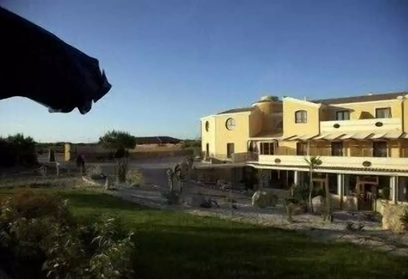 Отель Raffael Phg