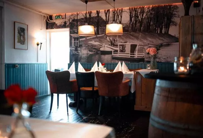 هتل Restaurant De Stadsherberg
