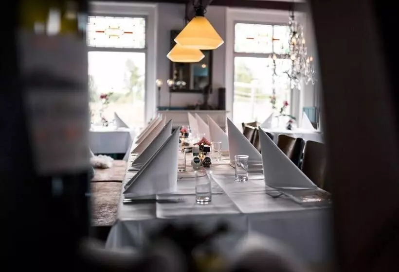 هتل Restaurant De Stadsherberg