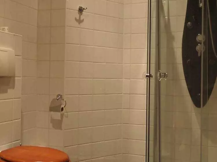 هتل Restaurant De Stadsherberg