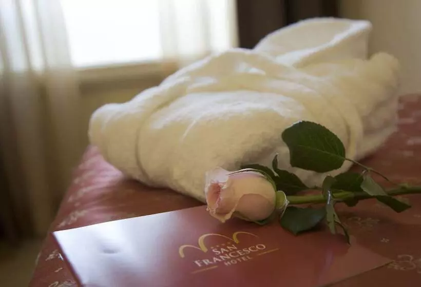 ホテル San Francesco