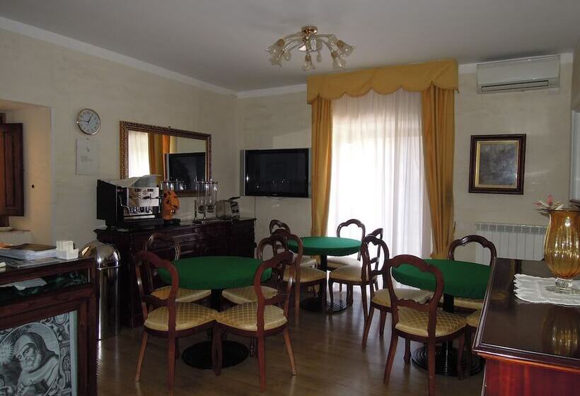 فندق Sant'agostino