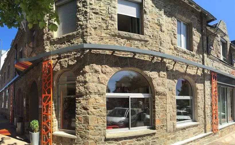 هتل Hôtel De Perros, The Originals Boutique