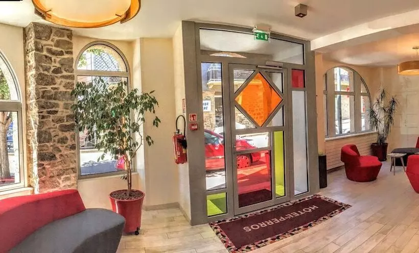 هتل Hôtel De Perros, The Originals Boutique