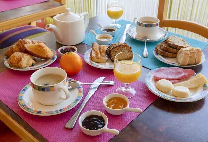 ホテル Hôtel De Perros, The Originals Boutique