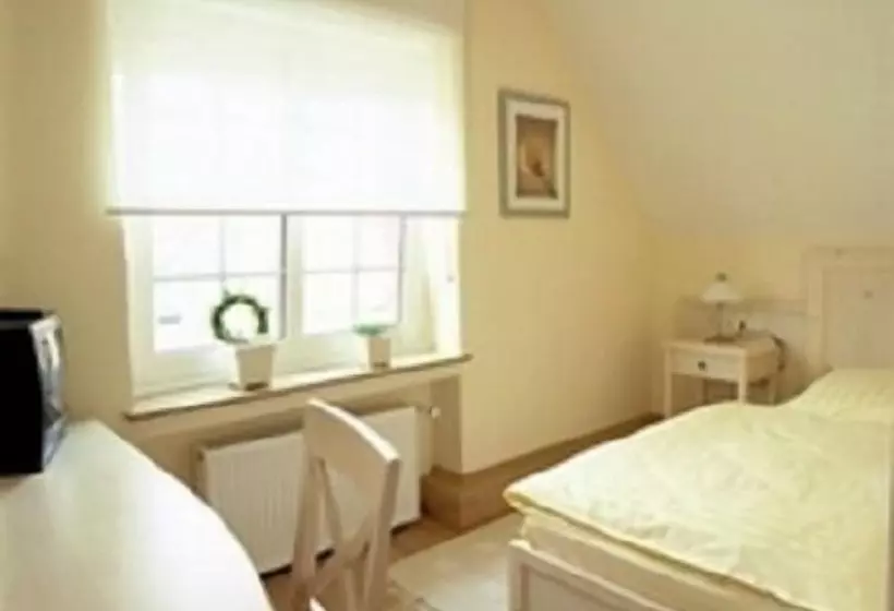 Отель Veltrup Klein Privat Herzlich