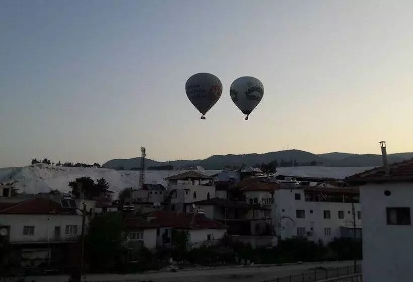 Kervansaray Hotel & Pension