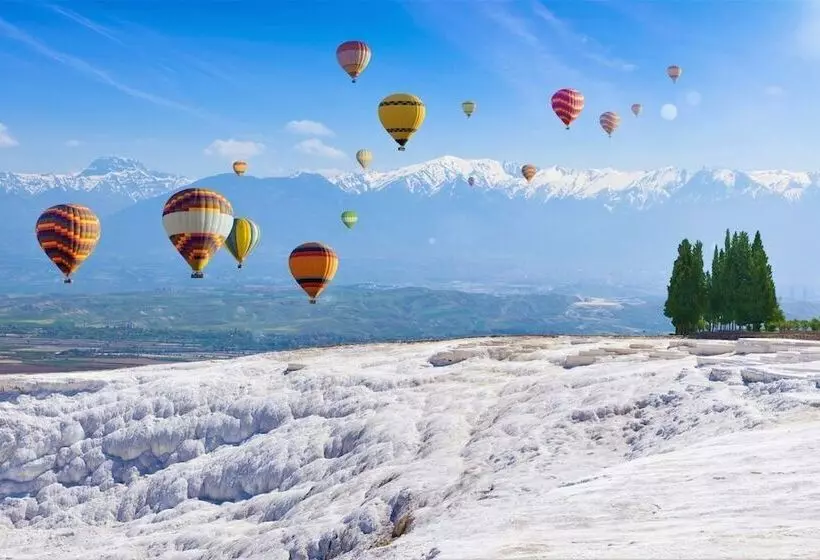 Kervansaray Hotel & Pension