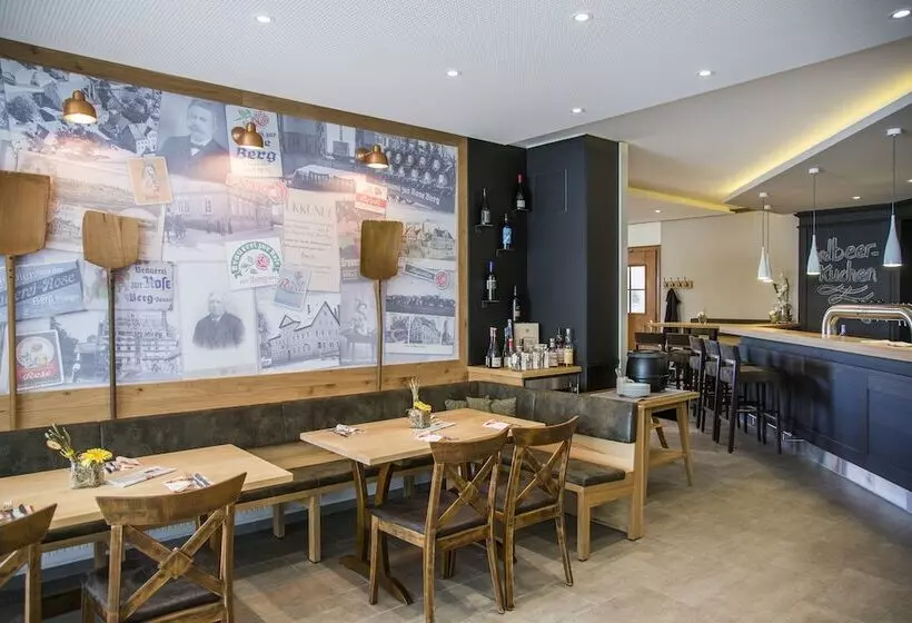 Land Gut Hotel Landgasthof Zur Rose