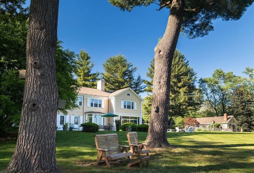 مبيت وإفطار Devonfield Inn