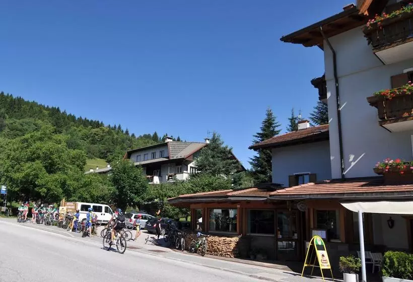 Al Pian Garnì Hotel B&b & Pizza