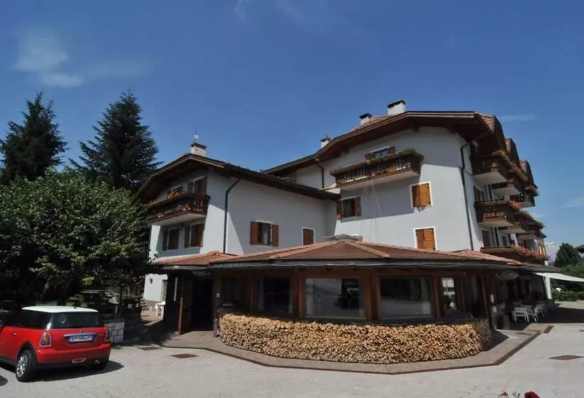 Al Pian Garnì Hotel B&b & Pizza