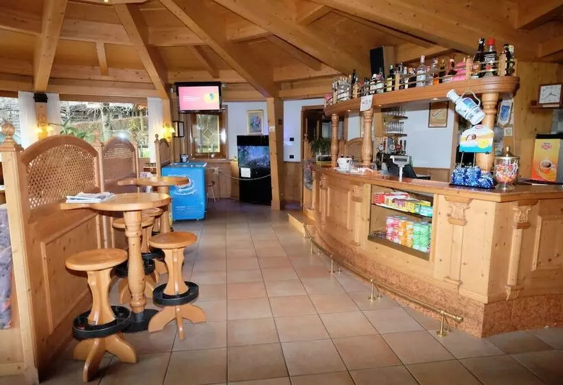 Al Pian Garnì Hotel B&b & Pizza