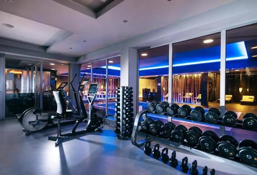 هتل Aleksander Medical & Spa