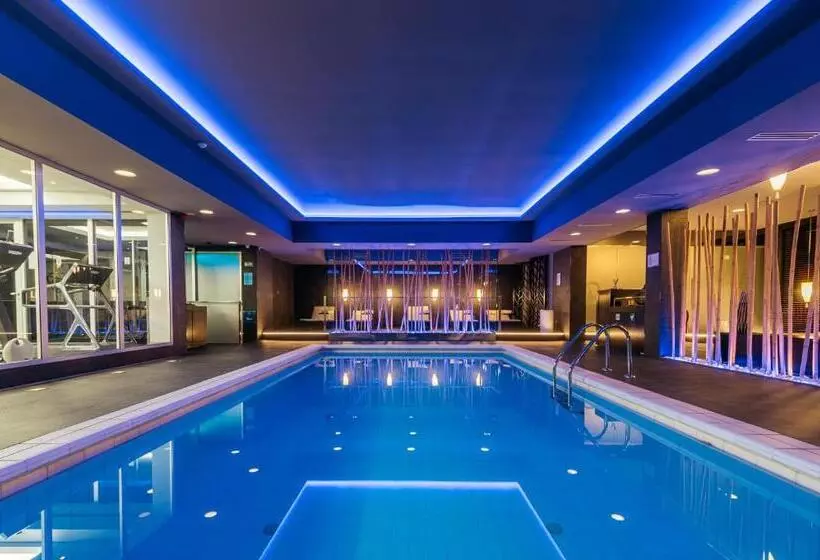 هتل Aleksander Medical & Spa