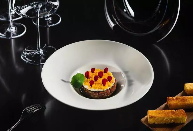 هتل Aleksander Medical & Spa