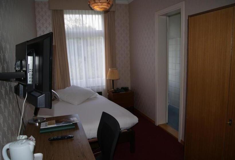 בית מלון כפרי De La Paix