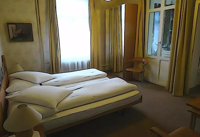 ホテル De La Paix