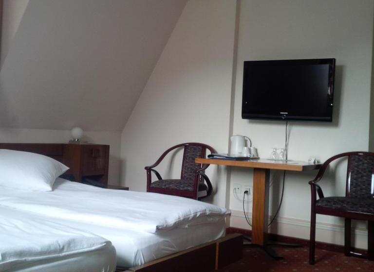 בית מלון כפרי De La Paix