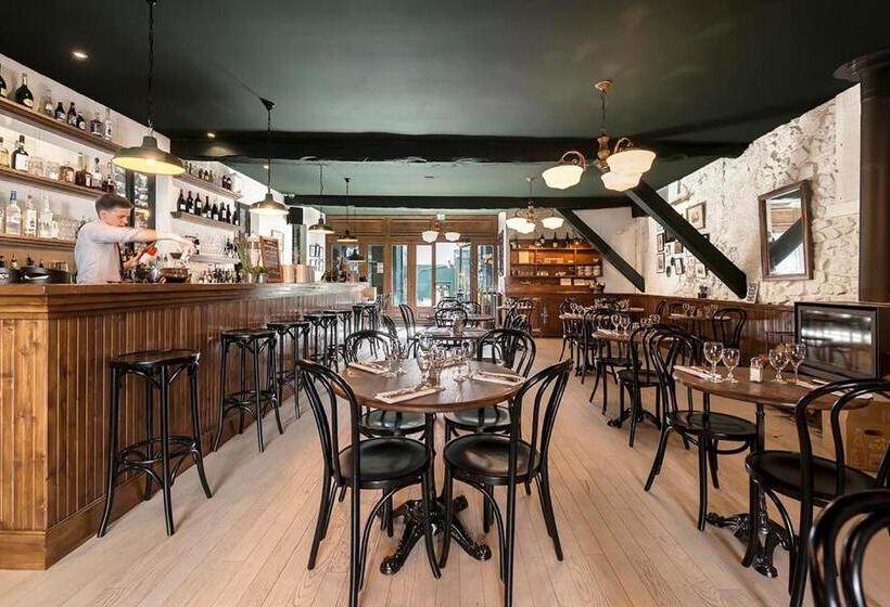 בית מלון כפרי Des Carmes