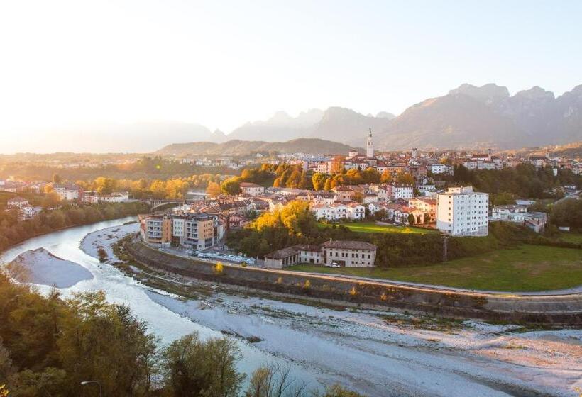 هتل Europa Belluno