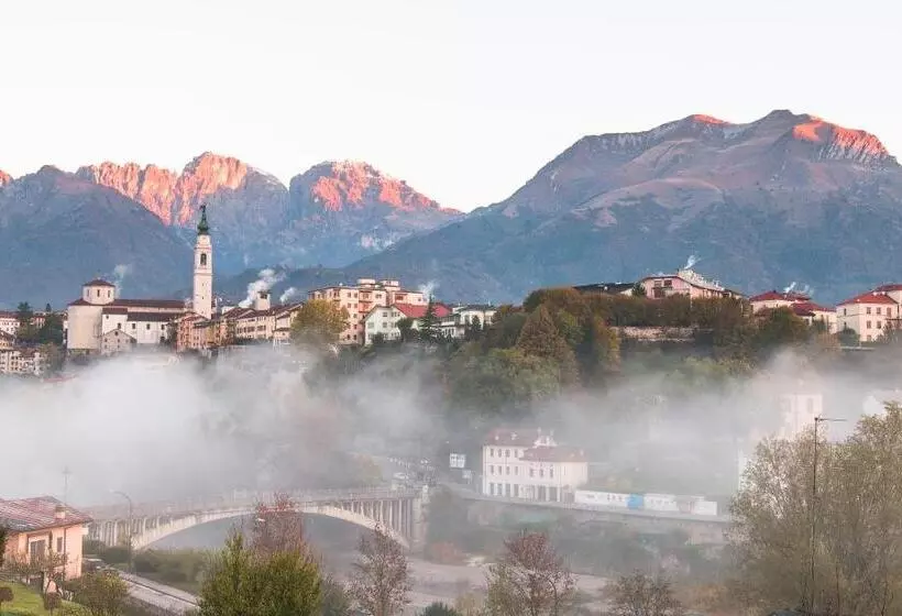 هتل Europa Belluno