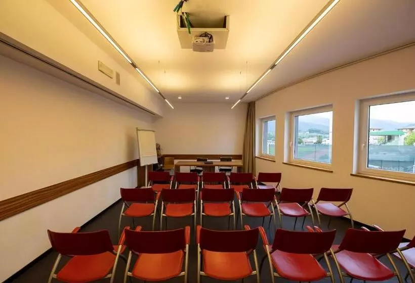 هتل Europa Belluno