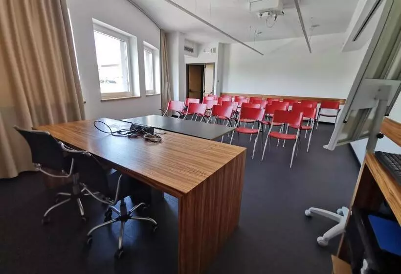 هتل Europa Belluno