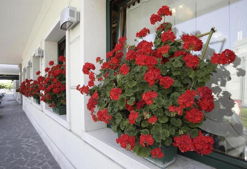 ホテル Forte Del 48