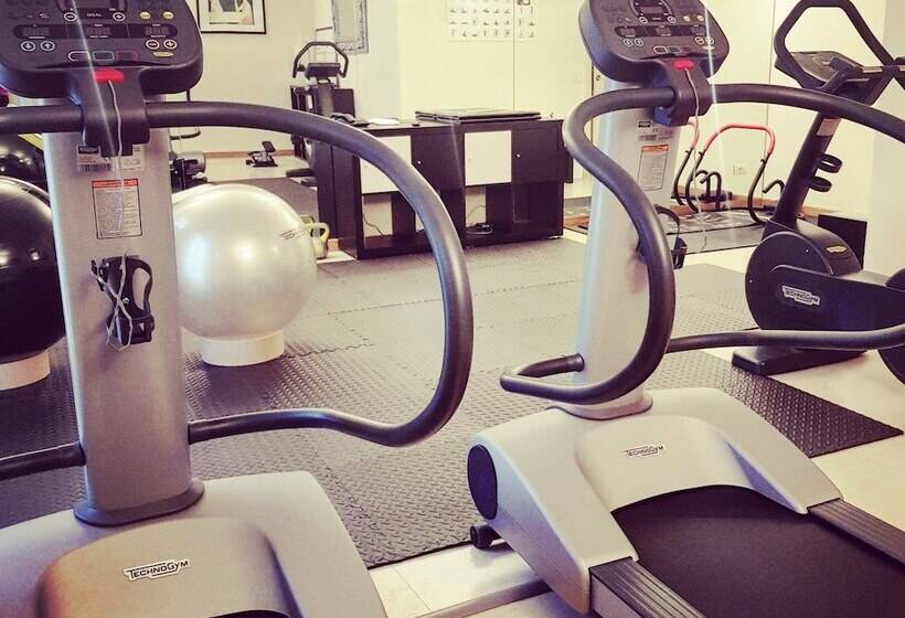 فندق Hambros Il Parco In Villa Banchieri