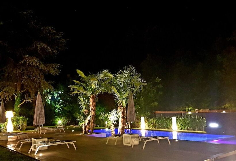 فندق Hambros Il Parco In Villa Banchieri