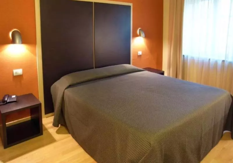 Hotel Hambros Il Parco In Villa Banchieri