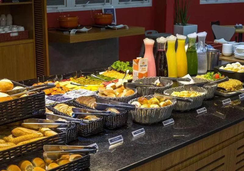 ホテル Ibis Araçatuba