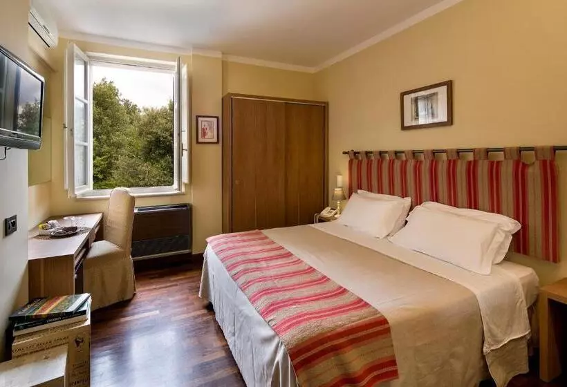 Отель La Macchia