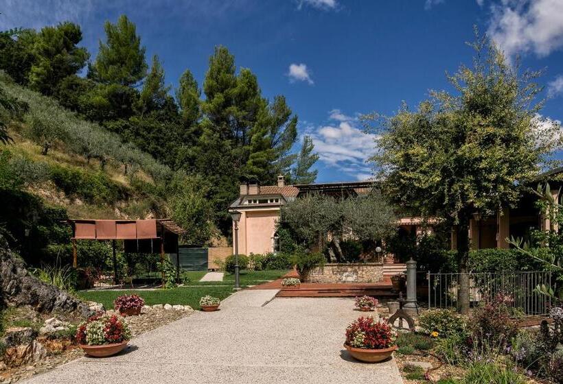 ホテル La Macchia