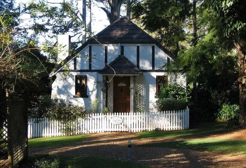 ホテル Lisson Grove Boutique Resort & Day Spa